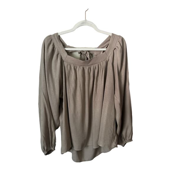 Andre'e by Unit Taupe Tie Back Top, size 1X - Picture 3 of 4